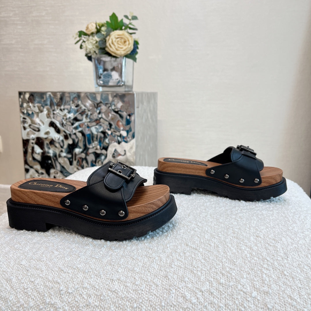 Christian Dior Diorquake Strap Slide