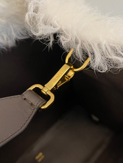 Fendi Sunshine Shopper Large Bag