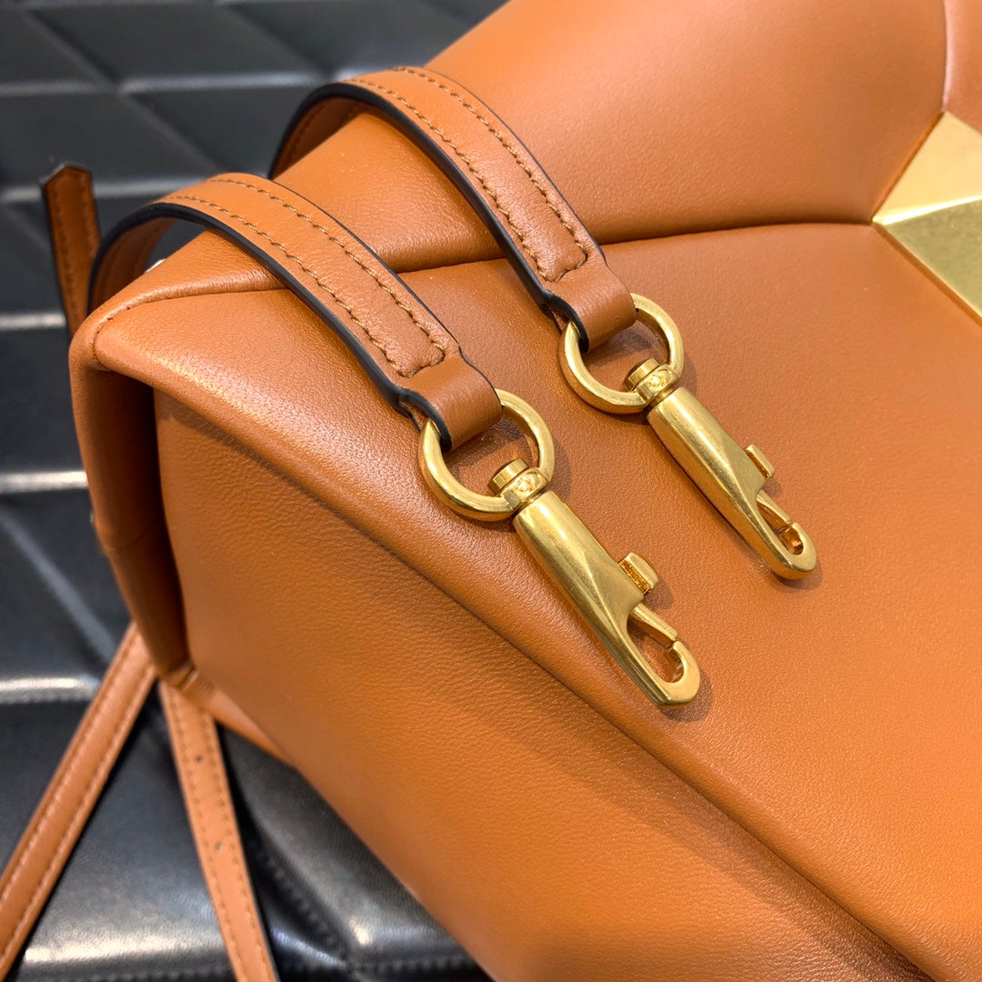 Valentino One Stud Medium Bag