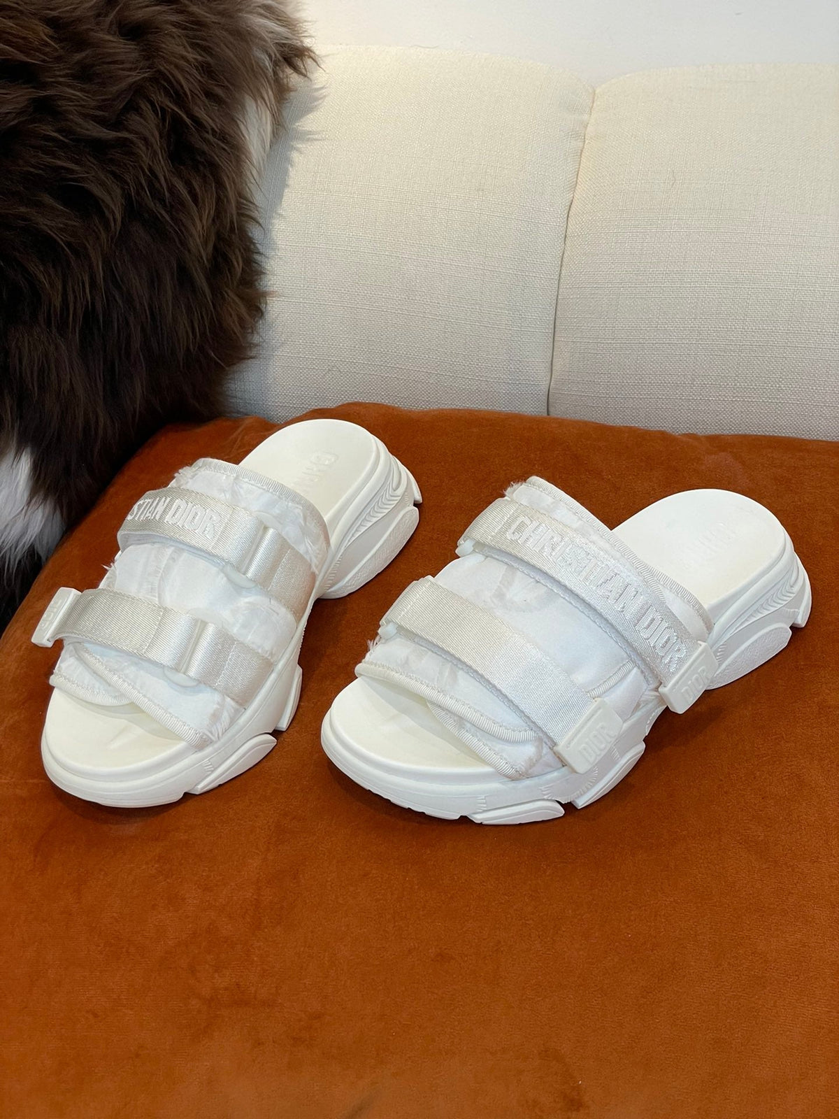 Christian Dior D Wander Slides
