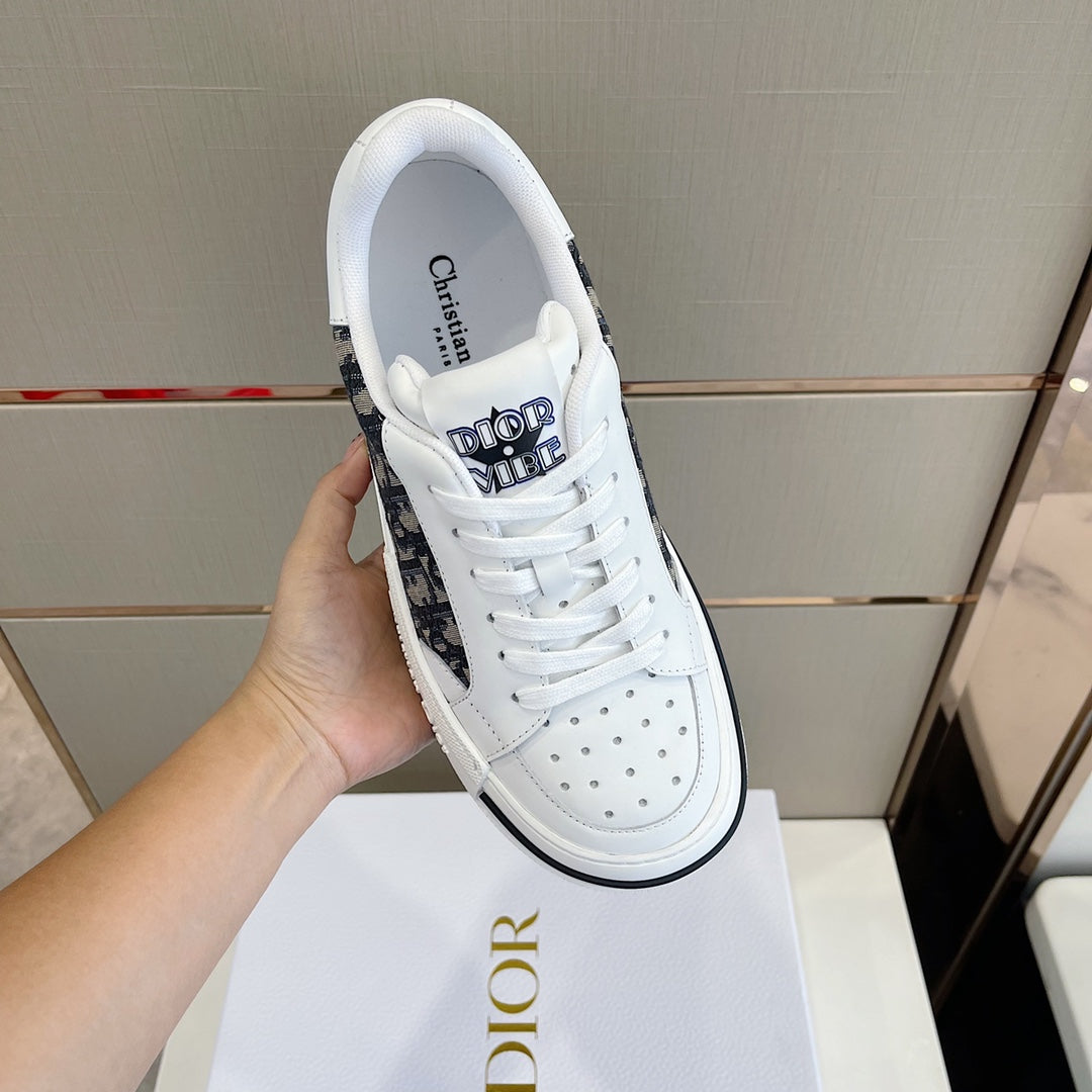 Christian Dior D Freeway  Sneakers