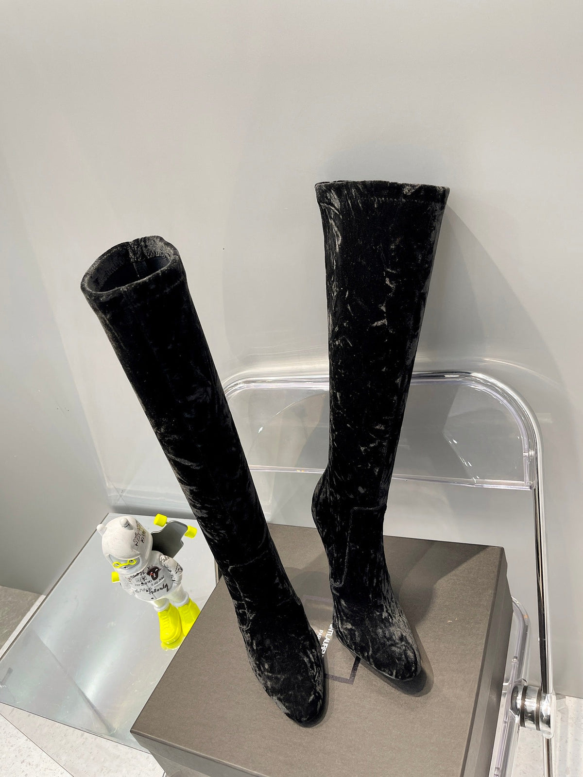 YSL  Talia Boots In Velvet