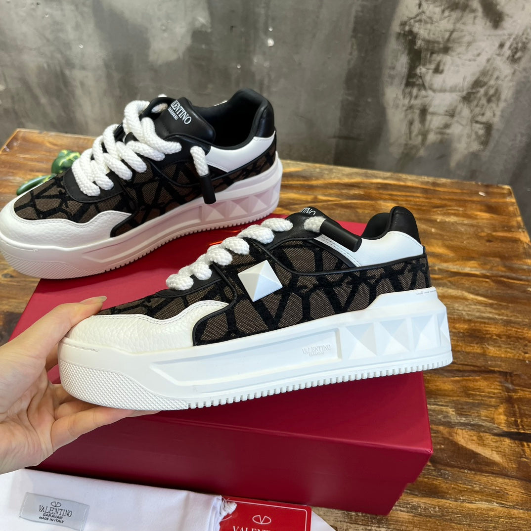 Valentino One Stud XL Trainer Sneakers
