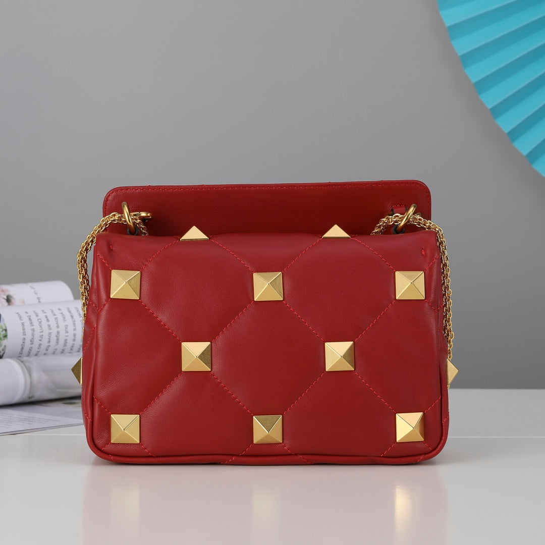 Valentino Garavani Medium Roman Stud The Shoulder Bag In Nappa With Chain