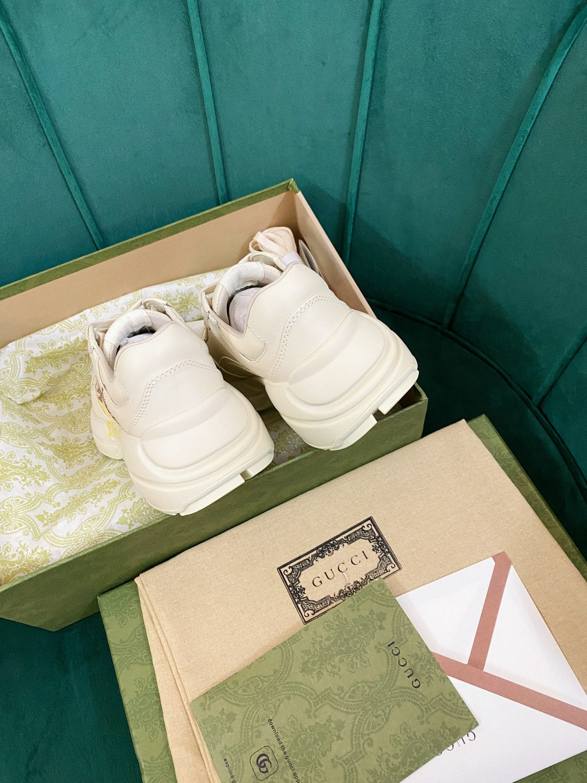 Gucci  GG Rhyton Sneakers