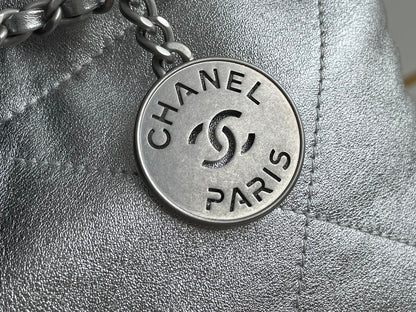 Chanel 22 Mini HandBag