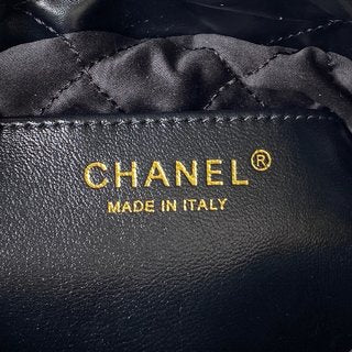 Chanel 22 Mini HandBag