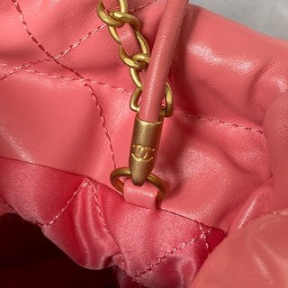 Chanel 22 Mini HandBag