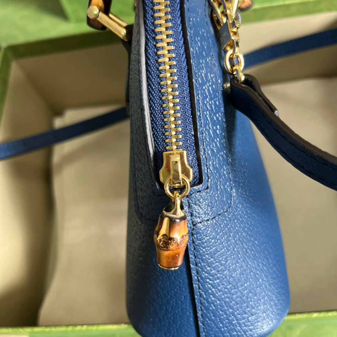 Gucci  Diana Mini Tote Bag
