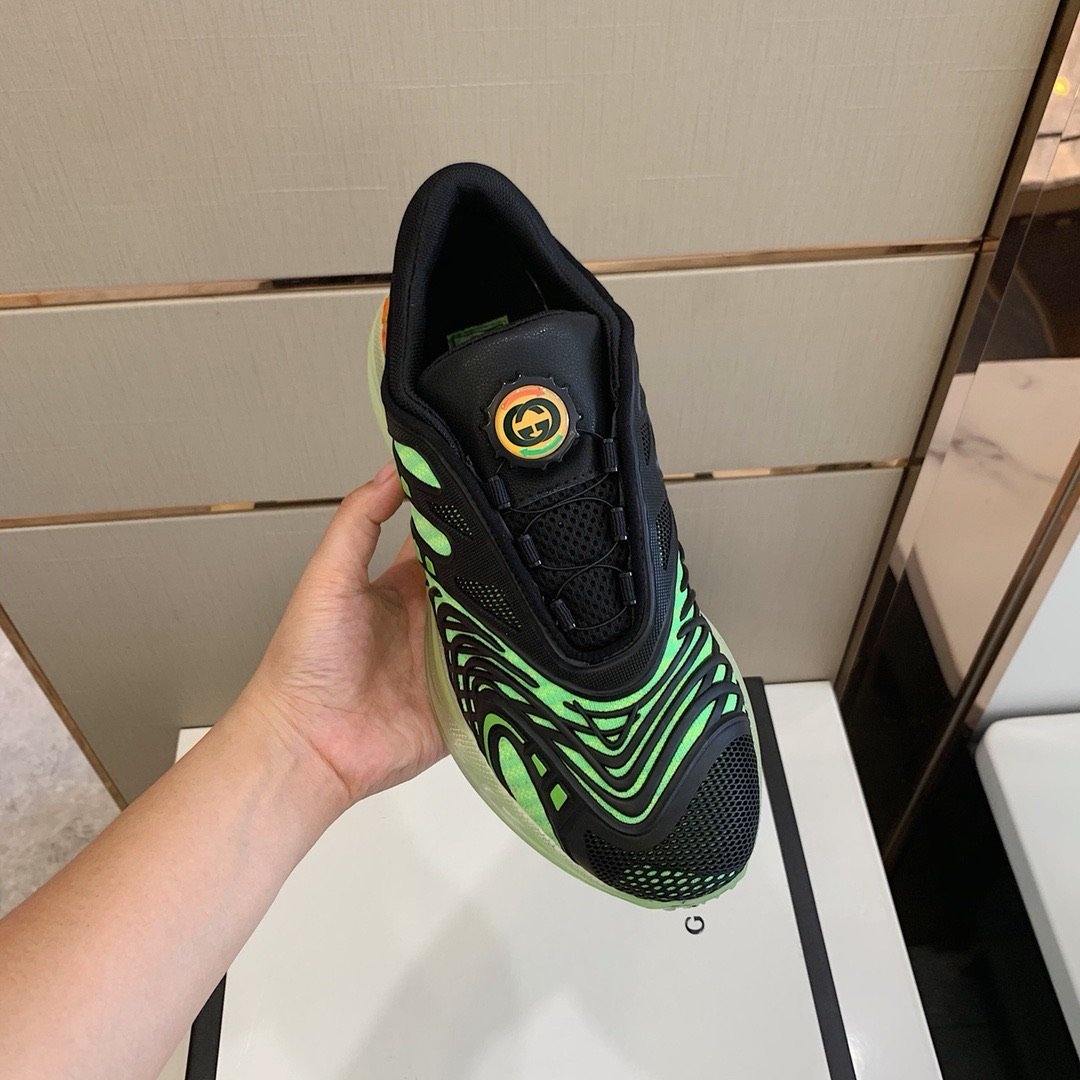 Gucci Ultrapace R Sneaker