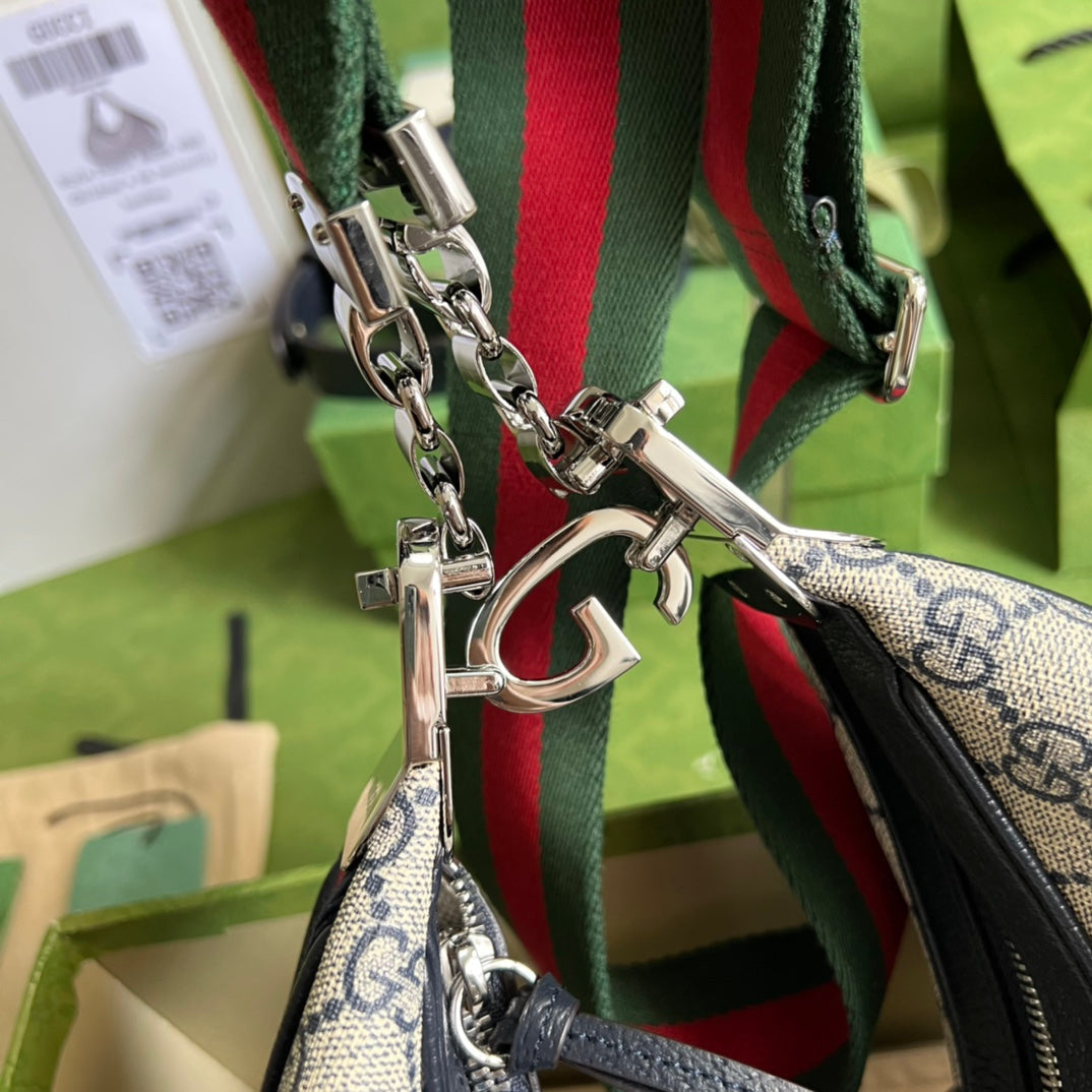 Gucci Attache Medium Shoulder Bag