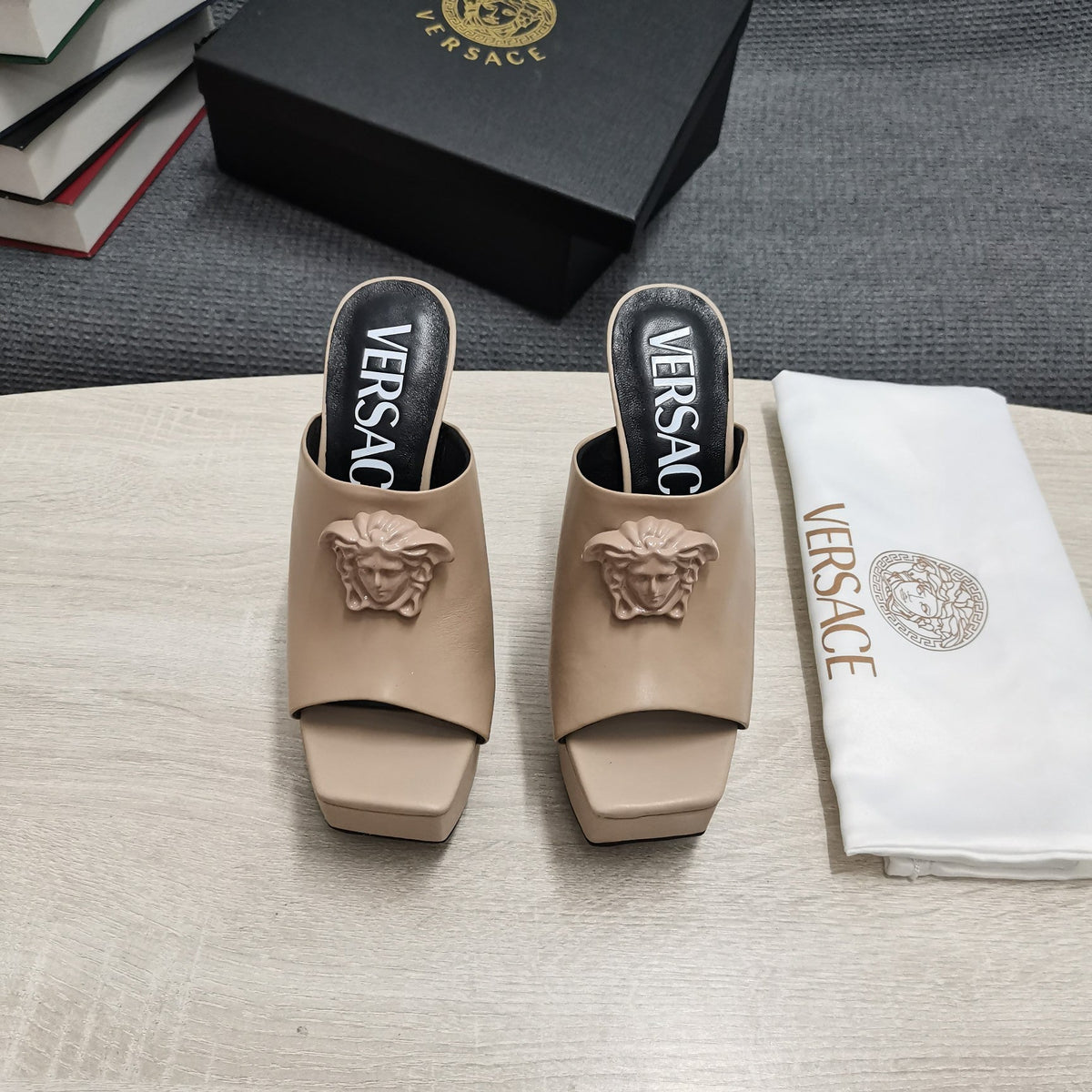 Versace LA MEDUSA PLATFORM MULES