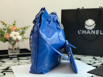 Chanel 22 Medium Handbag