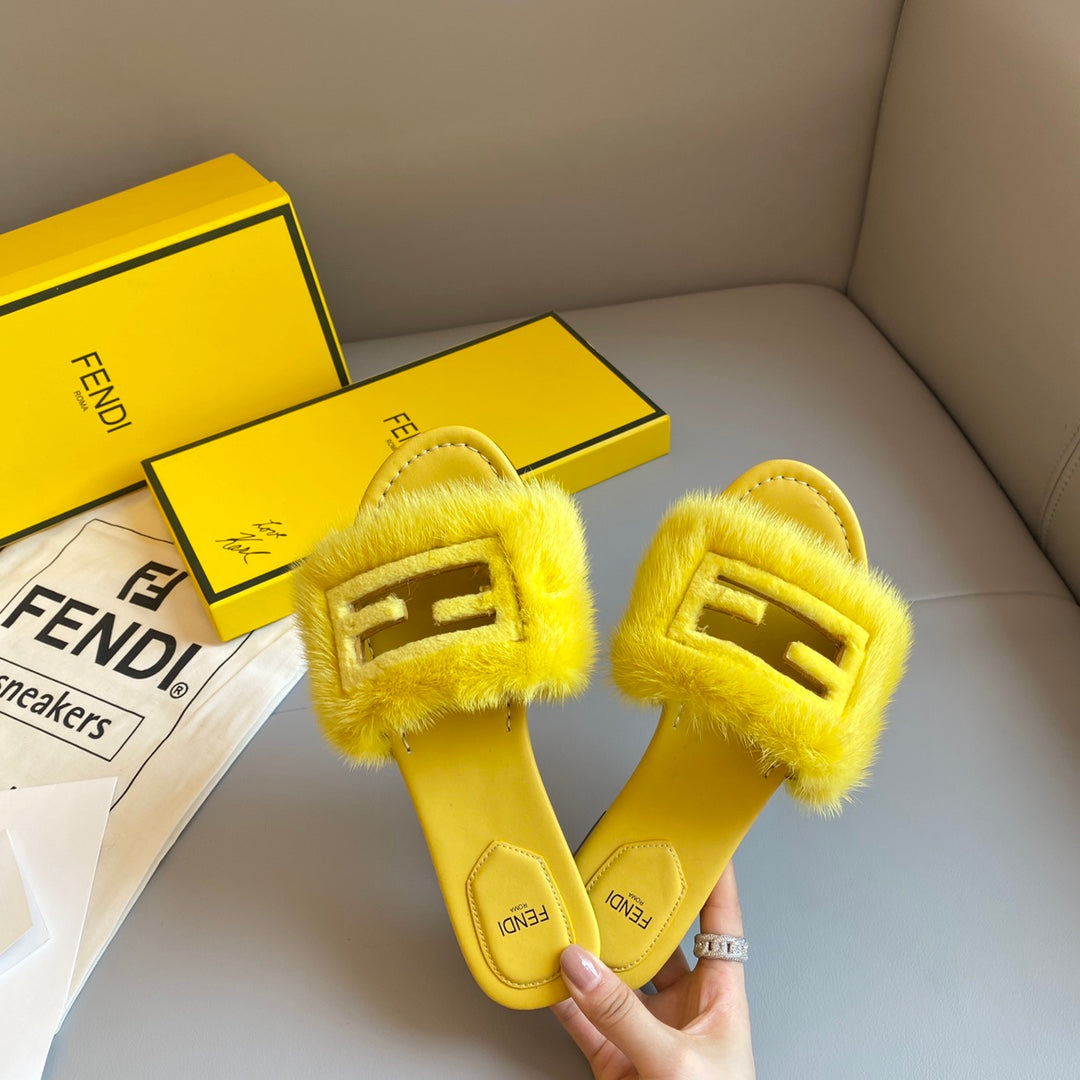 Fendi Signature Slides
