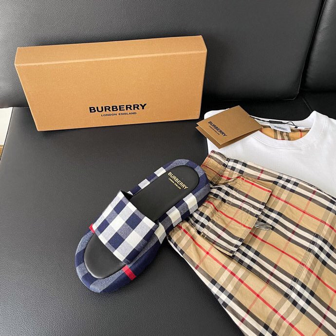 Burberry Men Slides