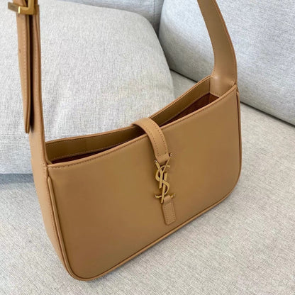 YSL Le 5 A 7  Hobo Bag