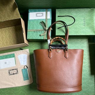 Gucci Diana Medium Tote Bag