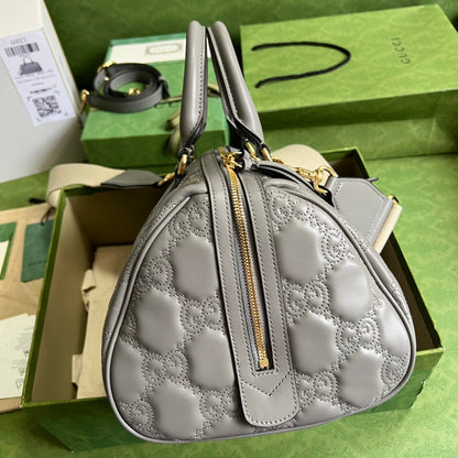 Gucci GG Matelasse Leather Medium Bag