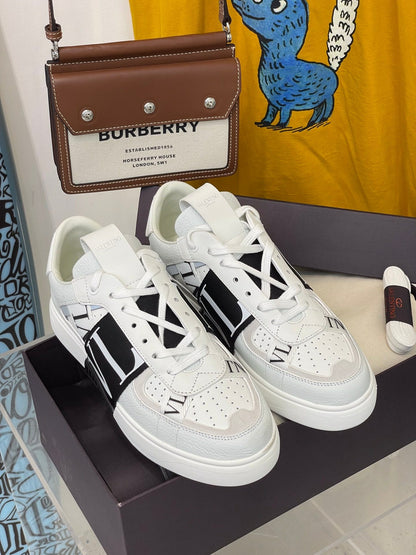 Valentino Calfskin  VL7N Sneakers with Bands