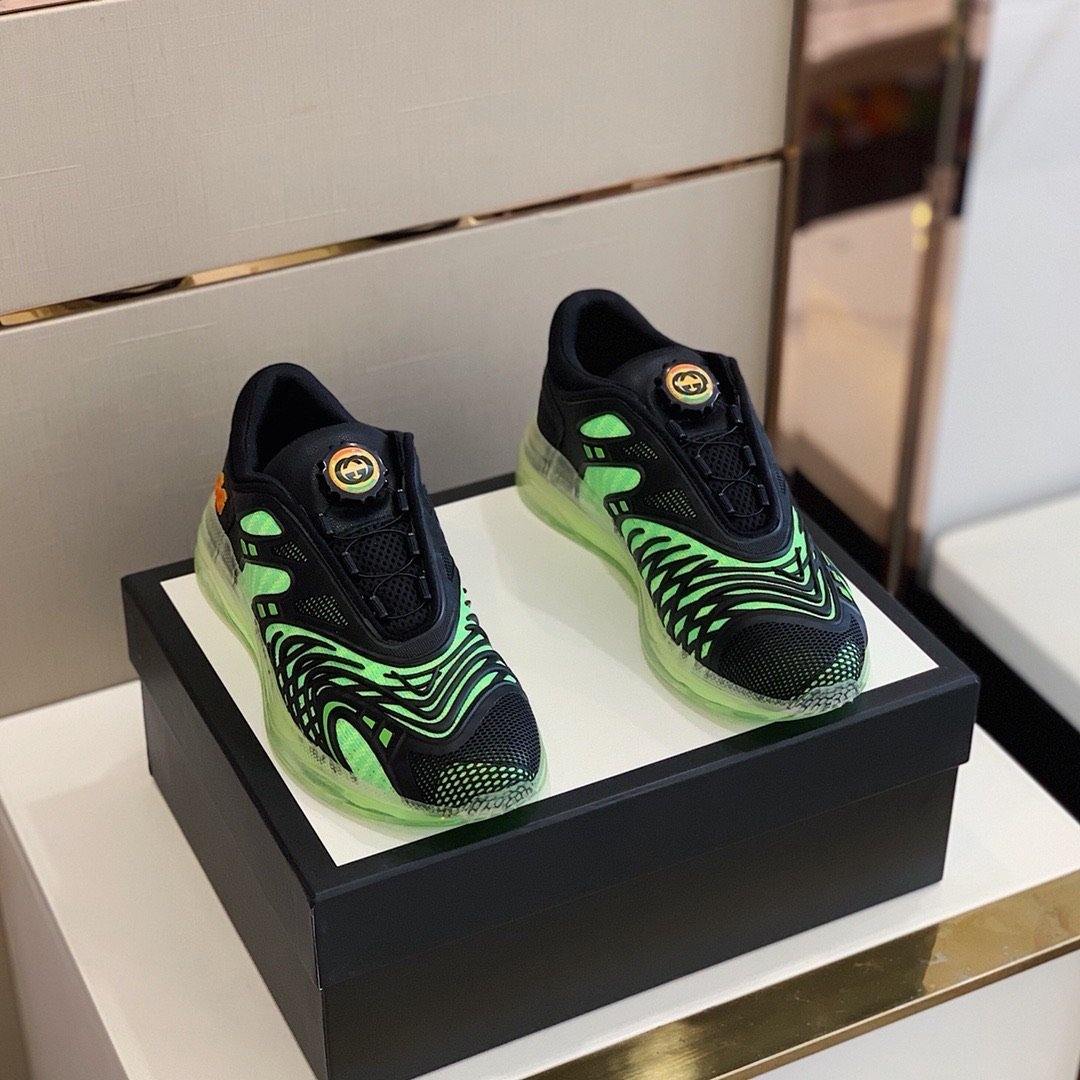 Gucci Ultrapace R Sneaker