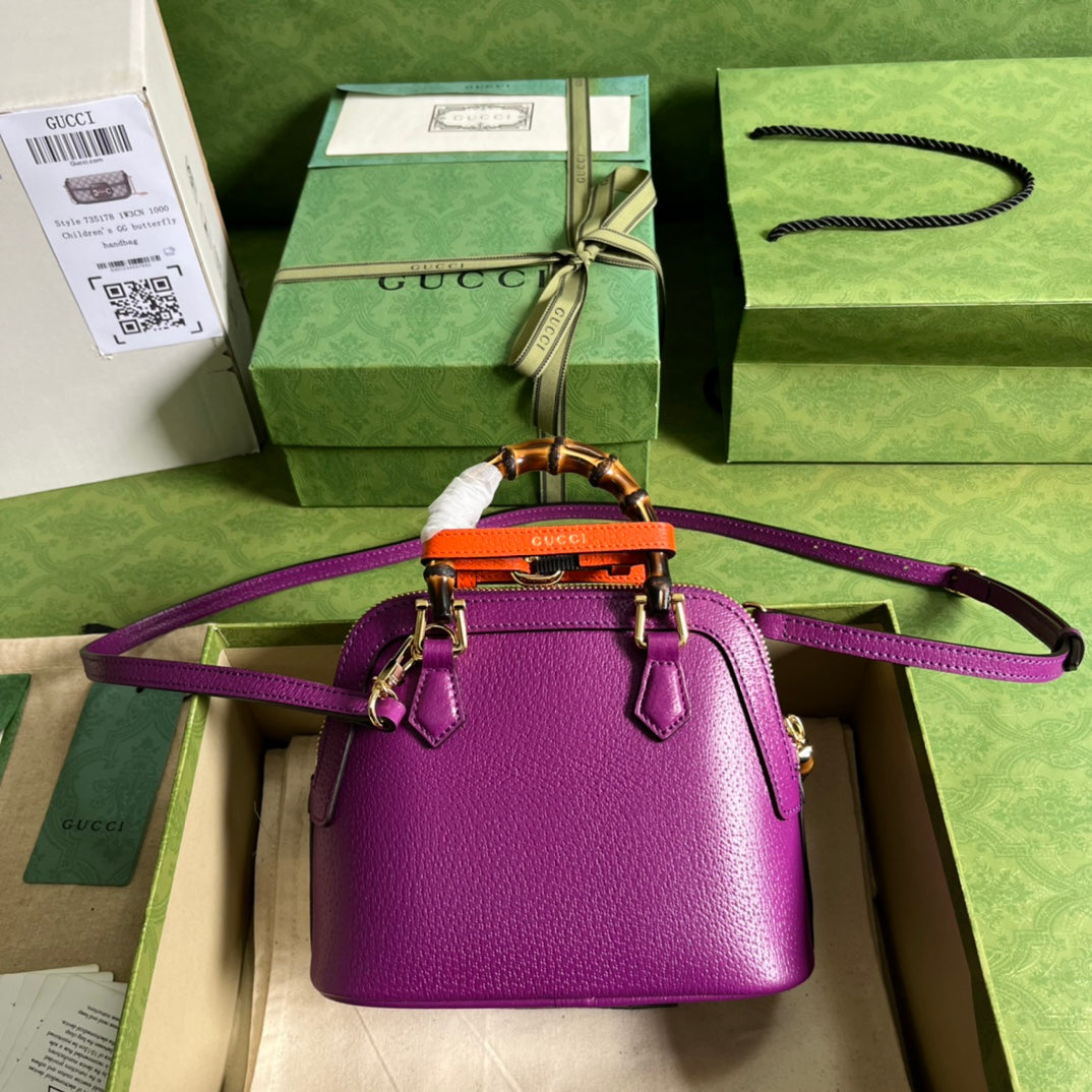Gucci  Diana Mini Tote Bag