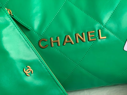 Chanel 22 Medium Handbag