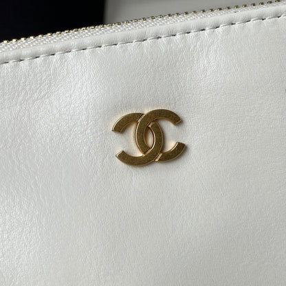 Chanel 22 Large Handbag