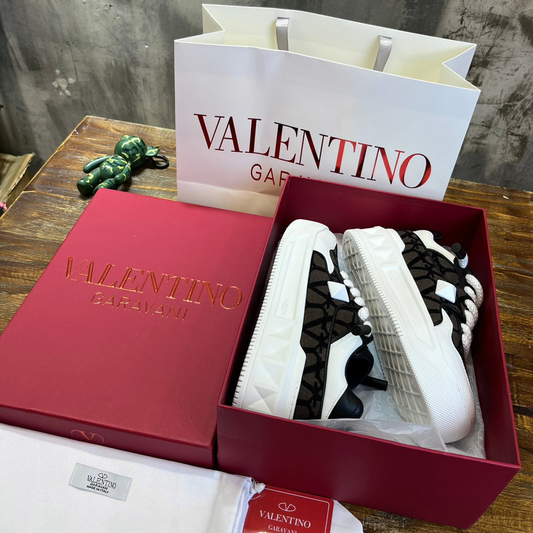 Valentino One Stud XL Trainer Sneakers