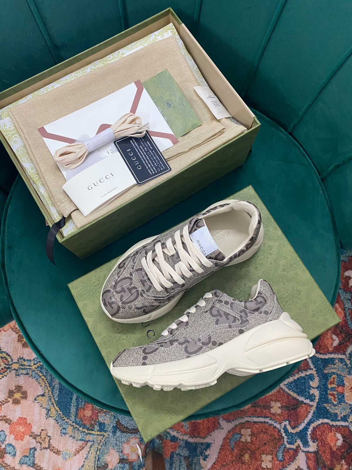 Gucci  100 Rhyton Sneakers