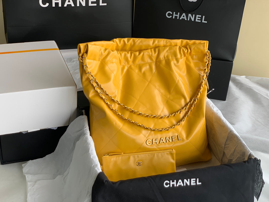 Chanel 22 Medium Handbag