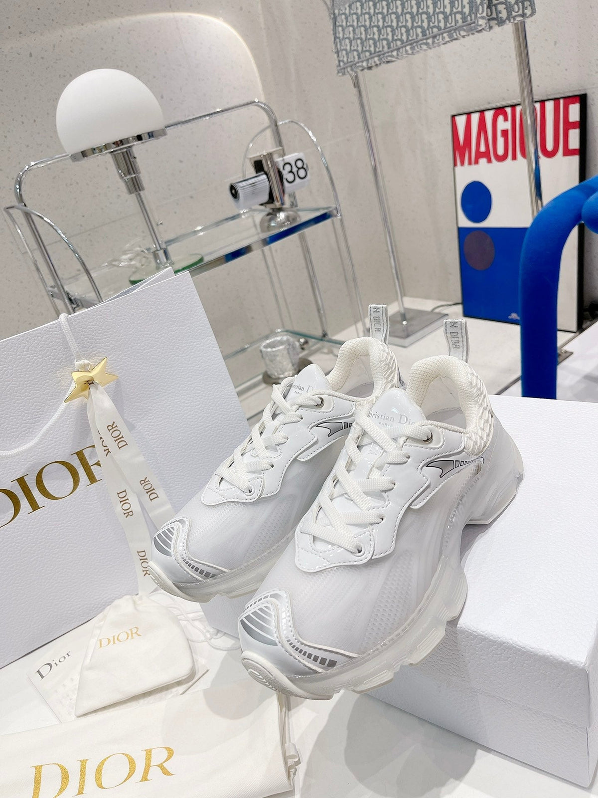 Christian Dior Vibe Sneakers