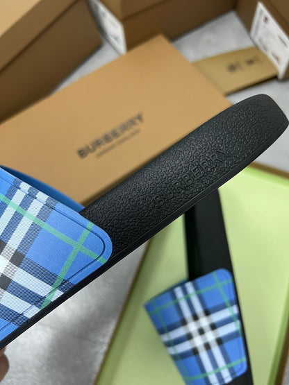 Burberry Men Slides