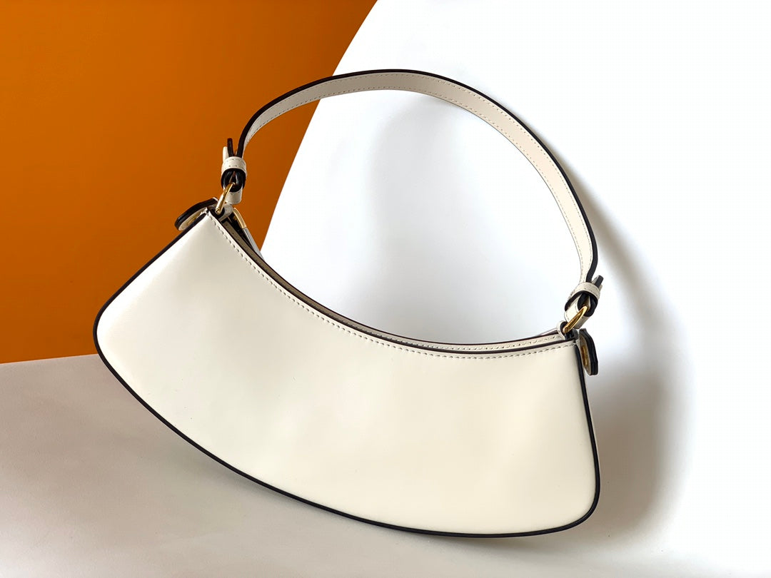 Fendi O'lock Swing Bag