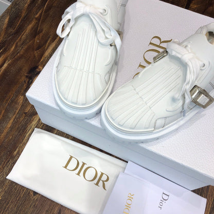 Christian Dior Vibe Sneakers
