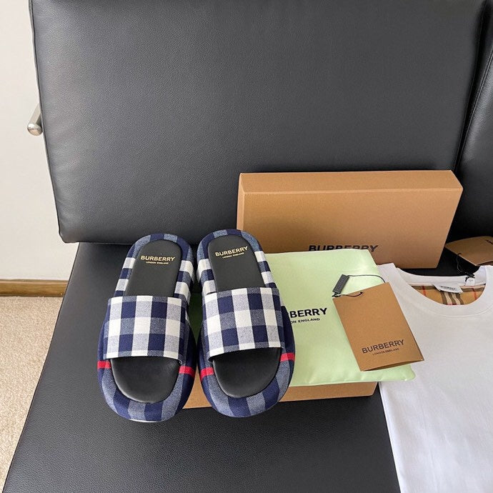 Burberry Men Slides