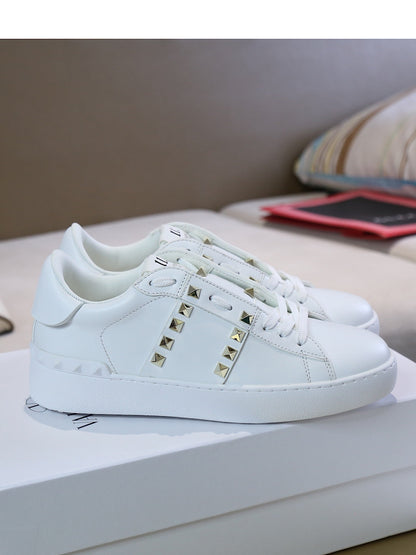 Valentino Calfskin  rockstud Untitled Sneakers