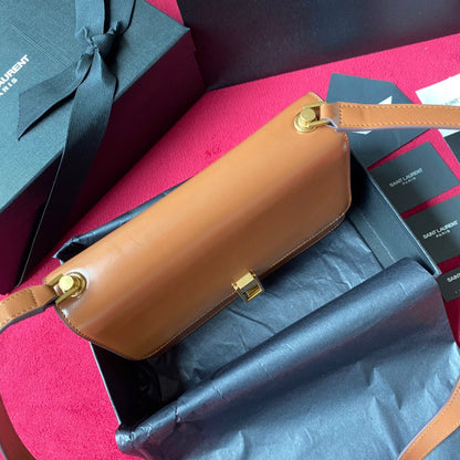YSL LE CARRE SATCHEL IN BOX SAINT LAURENT LEATHER