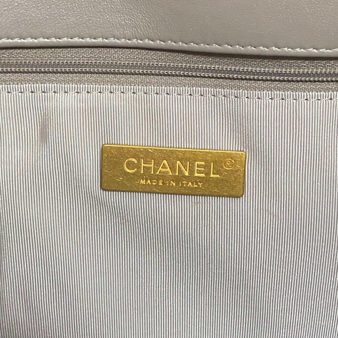 Chanel 19 Shopping Bag