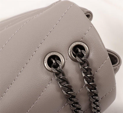 YSL Loulou Medium In MATELASSÉ “Y” Leather