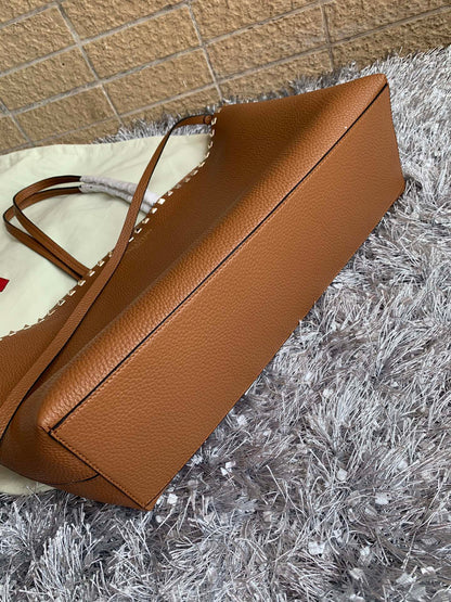 Valentino Garavani Rockstud Calfskin Grainy Tote Bag