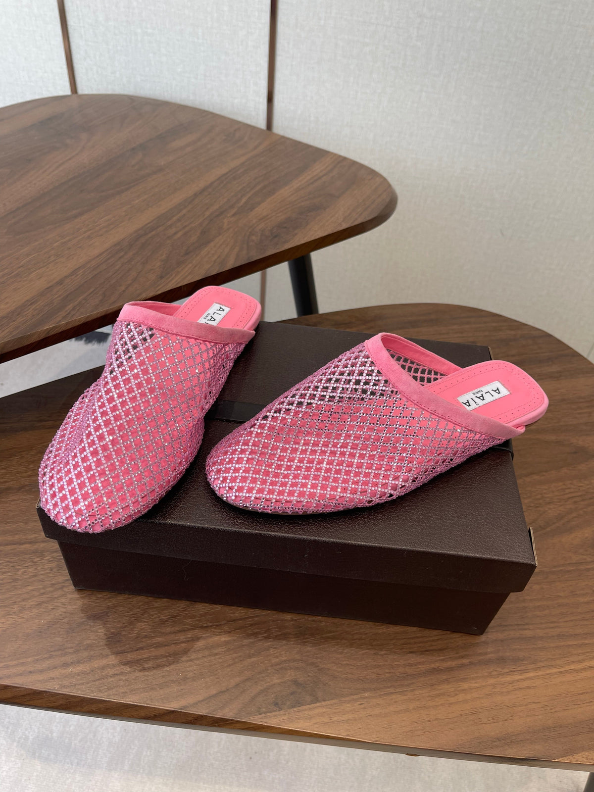 ALAIA 26S FLAT MULES IN PINK SUEDE AND MESH RHINESTONE-EMBELLISHED