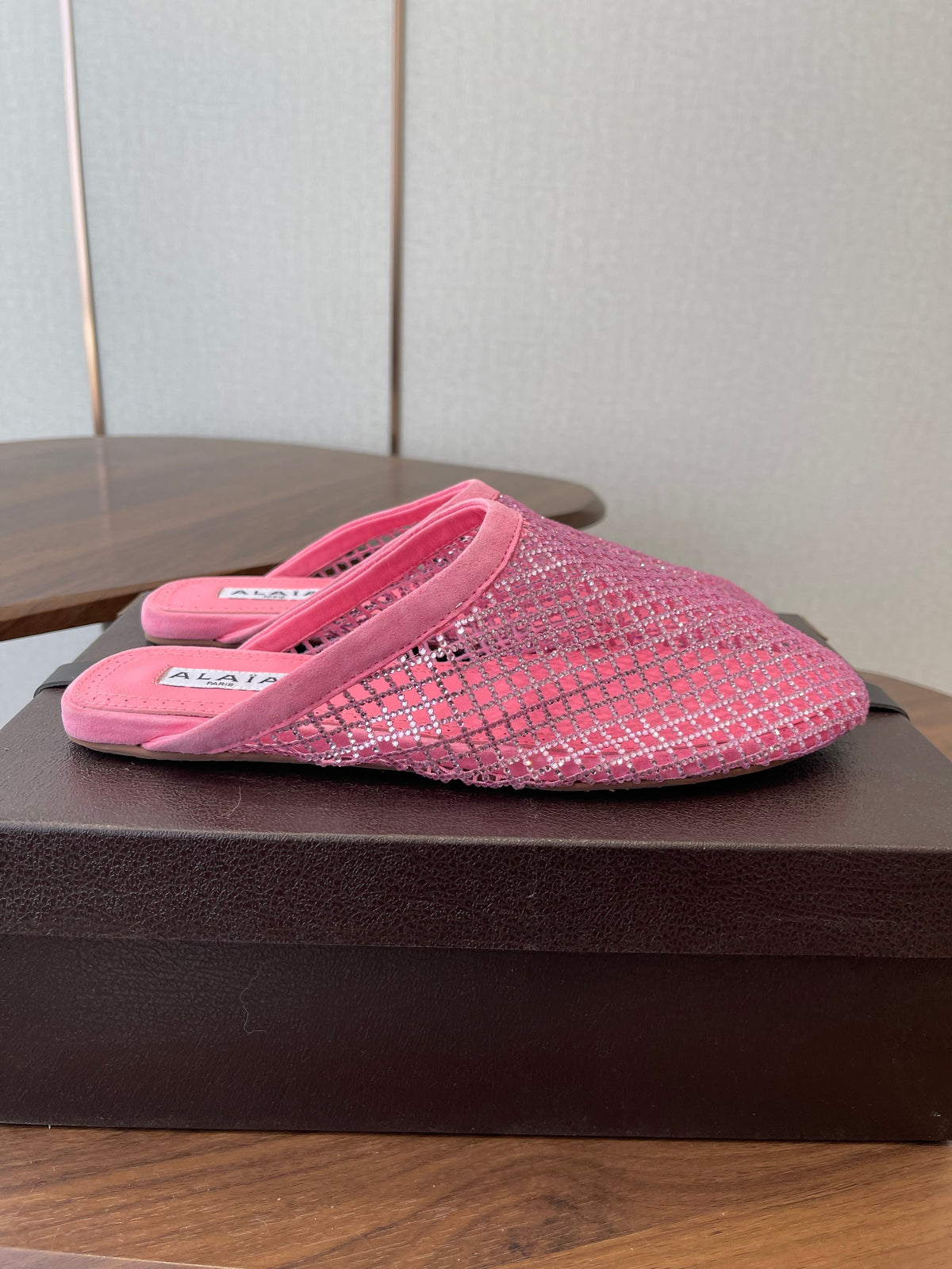 ALAIA 26S FLAT MULES IN PINK SUEDE AND MESH RHINESTONE-EMBELLISHED