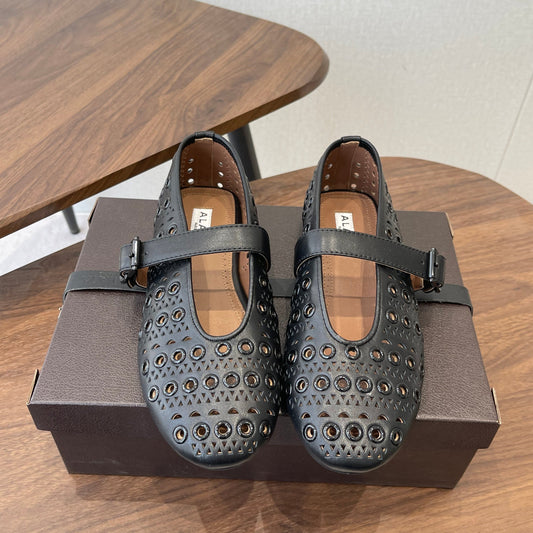 ALAIA 26S MARY JANE FLATS IN BLACK LAMBSKIN