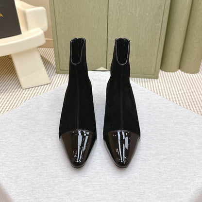 ALAIA 26S ANKLE BOOTS IN BLACK SUEDE AND GLOSSY CALFSKIN