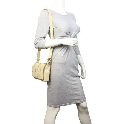 Bottega Veneta Grained Intreccio Cassette