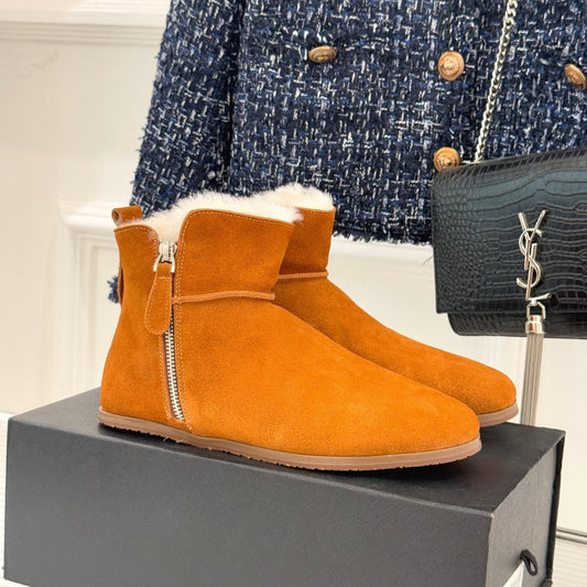 ALAIA 26S SNOW BOOTS IN DARK ORANGE SUEDE AND WOOL