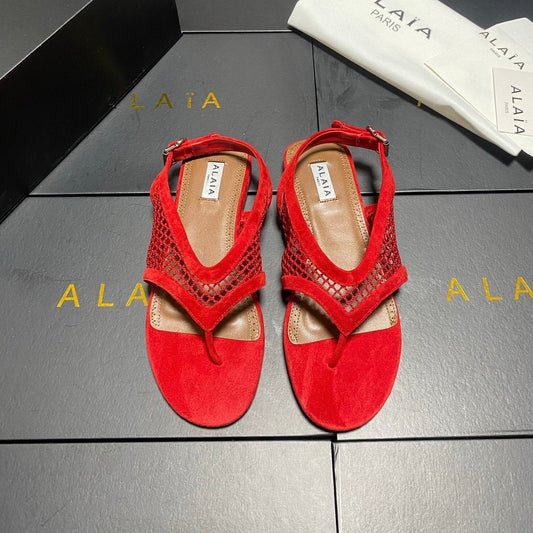 ALAIA 26S FLAT MESH THONG SANDALS IN RED SUEDE