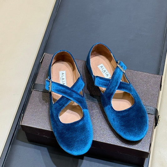 ALAIA 26S MARY JANE BALLET FLATS IN DARK BLUE VELVET