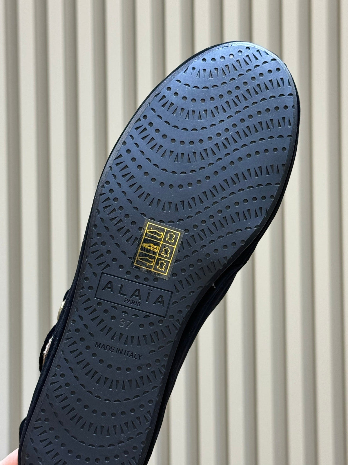 ALAIA 26S MARY JANE BALLET FLATS IN BLACK VELVET