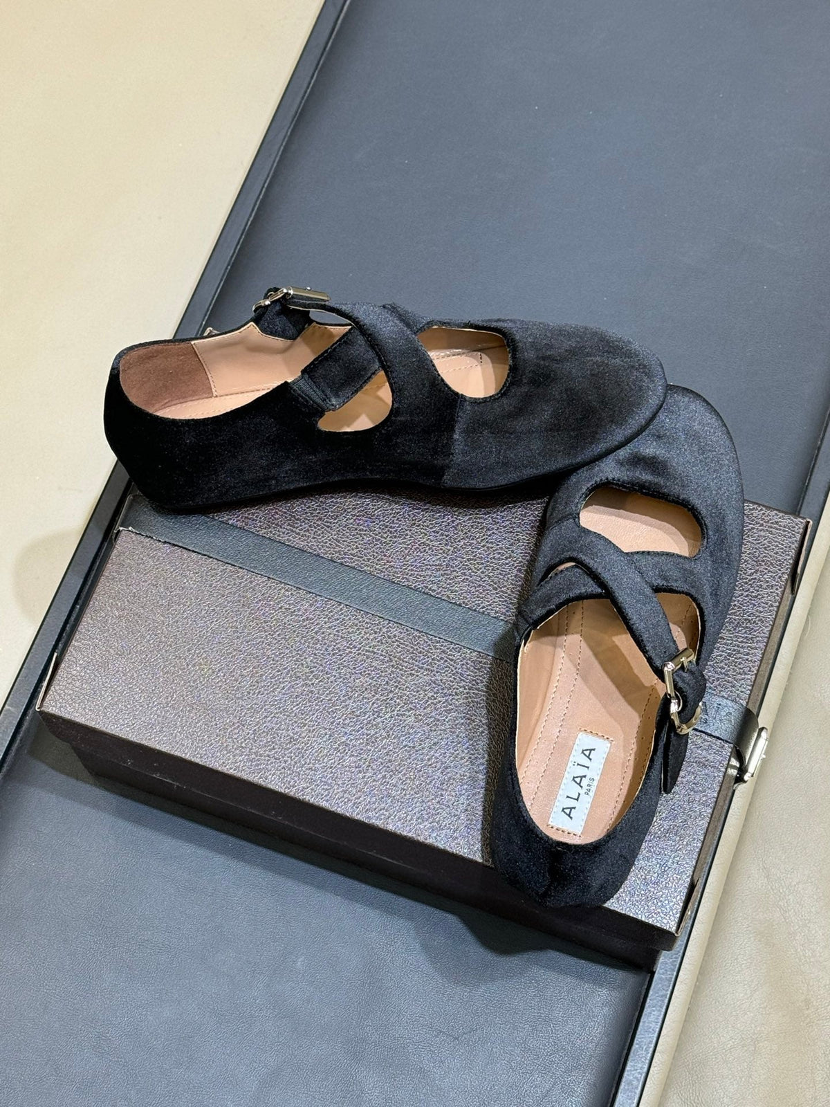 ALAIA 26S MARY JANE BALLET FLATS IN BLACK VELVET